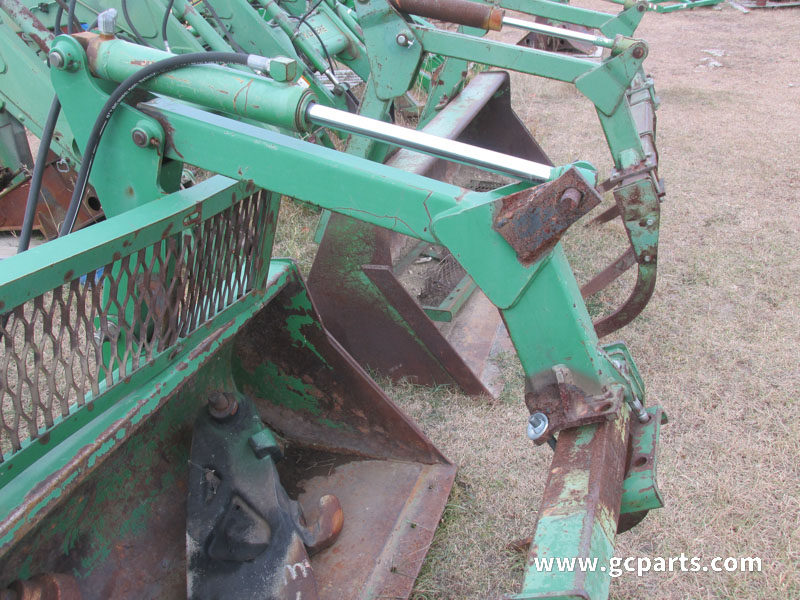 741 LOADER 8FT W/ GRAPPLE